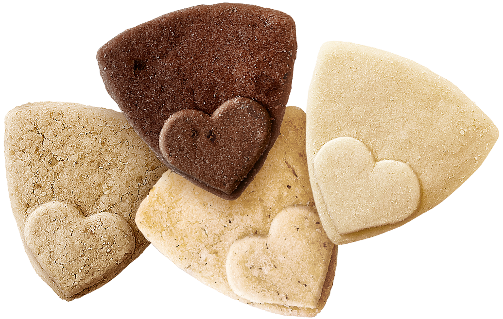 Vier bio vegane PUR-Kekse mit Herzmotiv aus natürlichen Zutaten