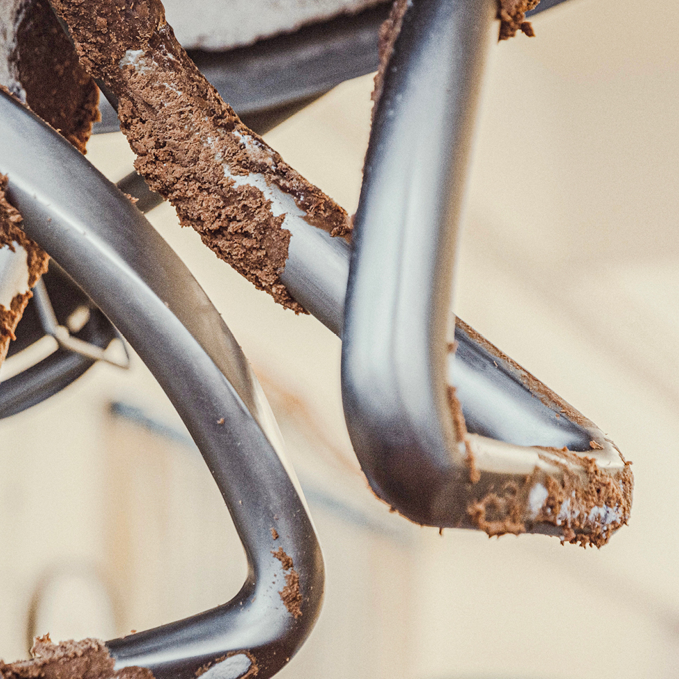 Nahaufnahme des Knethakens der Teigmaschine